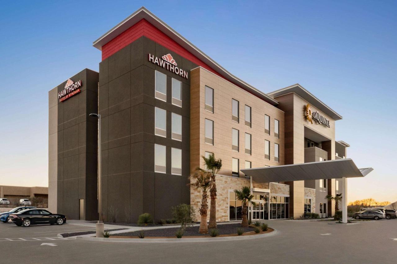 La Quinta Inn & Suites By Wyndham Del Rio Εξωτερικό φωτογραφία