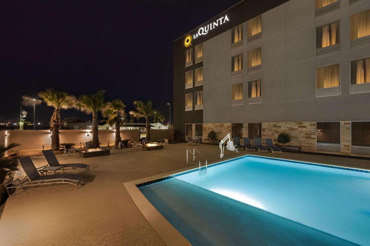 La Quinta Inn & Suites By Wyndham Del Rio Εξωτερικό φωτογραφία